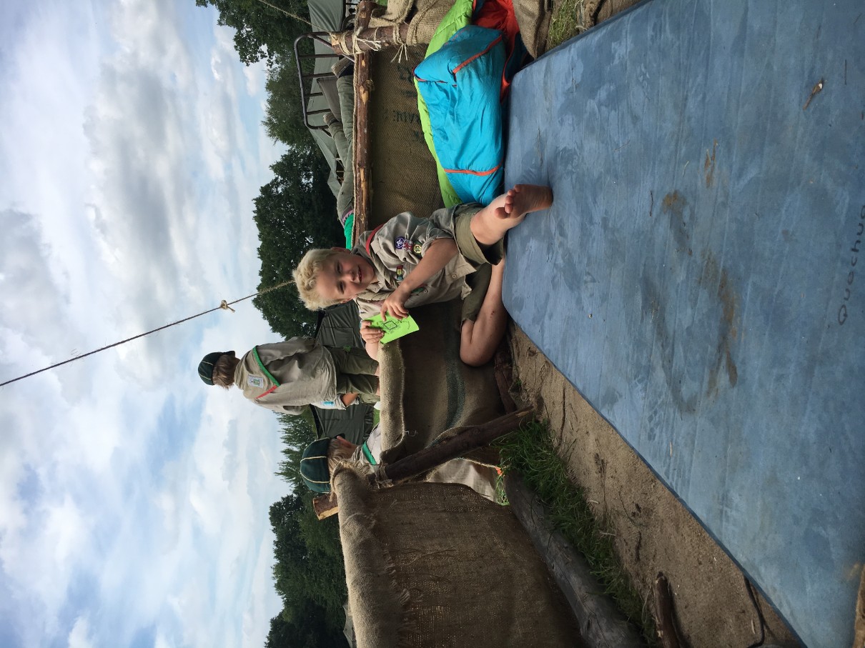 Sint-Martinus den XIIde - Kamp Nivezé WHV